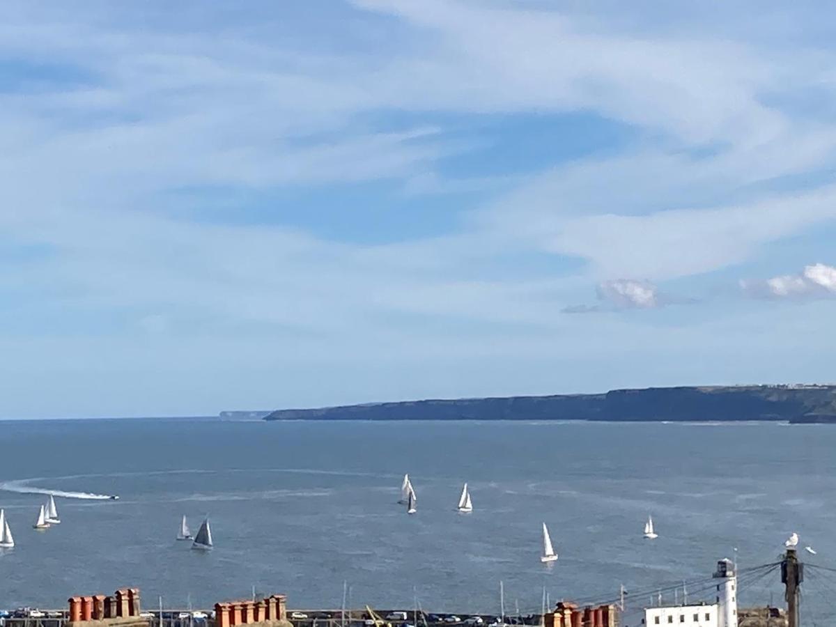 Seascape Scarborough Stunning Seaview Holiday Home Apartment Exterior foto