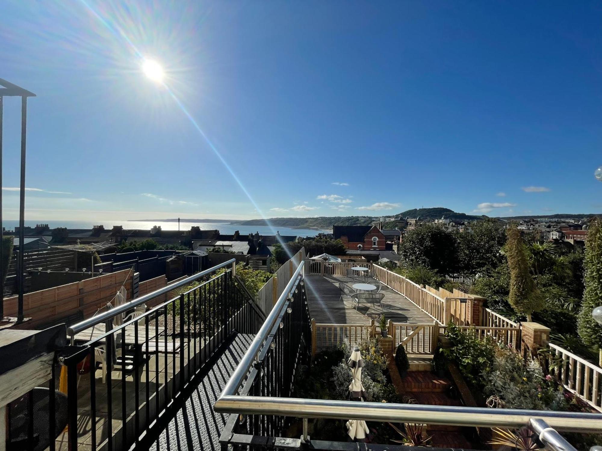 Seascape Scarborough Stunning Seaview Holiday Home Apartment Exterior foto